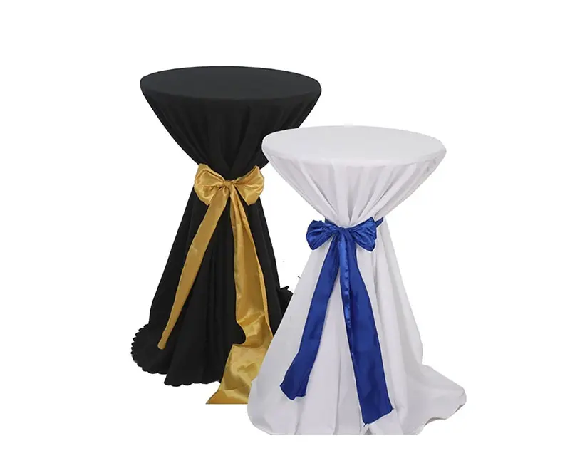 Cocktail Table with Cover